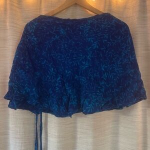 Blue Leaf Patterned Skirt